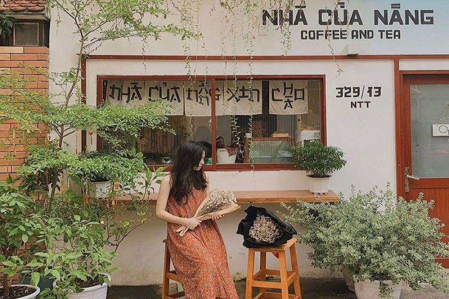 Quán cafe theo trend tái hiện không gian tối giản của người Nhật 